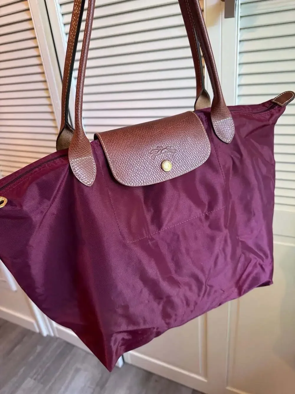 Longchamp Le Pliage Nylon Tote Bag in Burgundy - Picture 1 of 7
